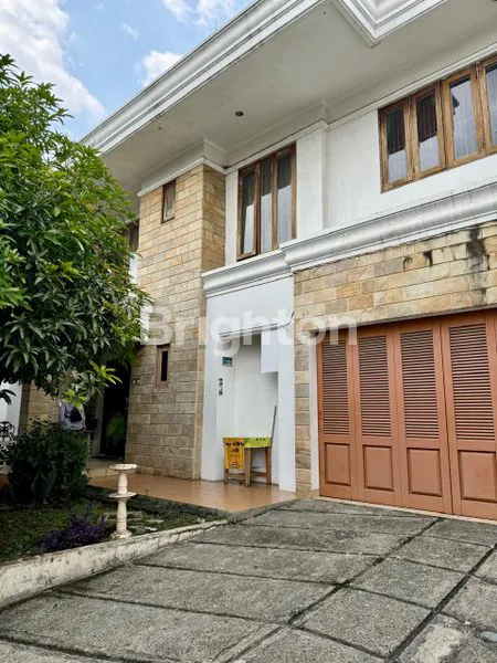 image RUMAH MEWAH 6 KT DI AMPERA, LT 497M² (1)