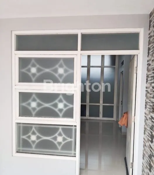 image RUMAH CANTIK DI PAKEL (2)