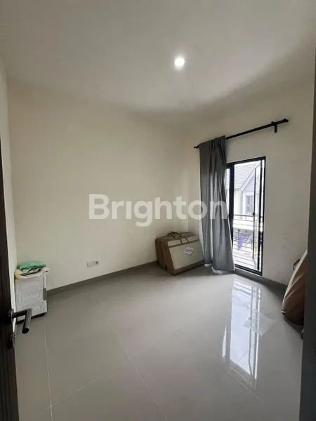image RUMAH 2 LANTAI SEMI FURNISHED ASRI NYAMAN SEJUK DI RANCAMAYA REAL ESTATE BOGOR (6)