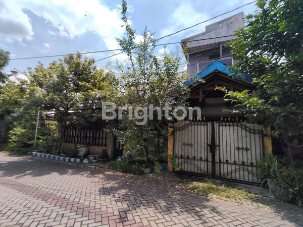 image RUMAH POJOK 2 LANTAI LT 255M² DI WARU SIDOARJO (1)