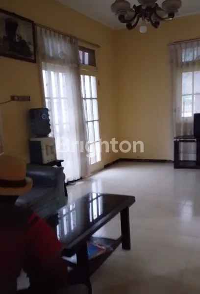 image RUMAH LUAS (1)