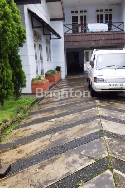 image RUMAH LUAS (5)