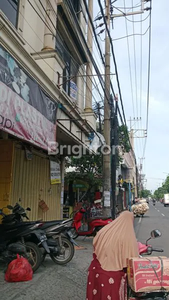 image INVESTASI RUKO 3 LANTAI DI JALAN RAYA KENJERAN (3)