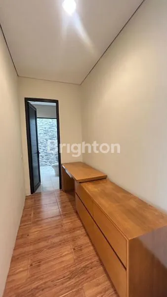 image RUMAH 2 LANTAI RAPIH SIAP HUNI CLUSTER MAYFIELD (5)