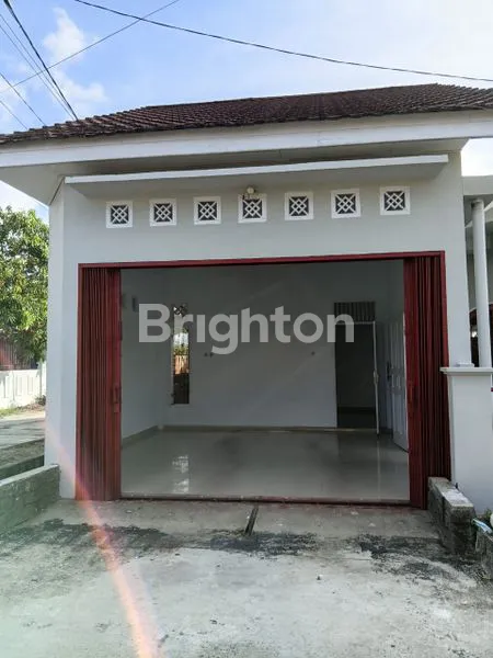 image RUMAH SIAP HUNI 3 KAMAR TIDUR SURAT SHM DI JL.CIPTA KARYA PANAM (2)