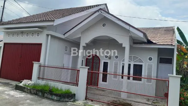 image RUMAH SIAP HUNI 3 KAMAR TIDUR SURAT SHM DI JL.CIPTA KARYA PANAM (1)