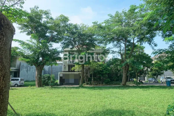 image EKSKLUSIF! RUMAH HOOK DENGAN GARDEN LUAS DI KAWASAN ELITE CITRALAND (3)