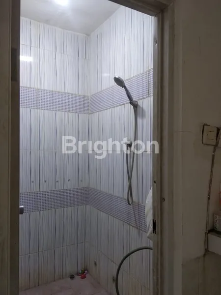 image RUMAH SECOND WIGUNA TENGAH, ONE GATE SYSTEM, BEBAS BANJIR, STRATEGIS DEKAT MERR  (7)