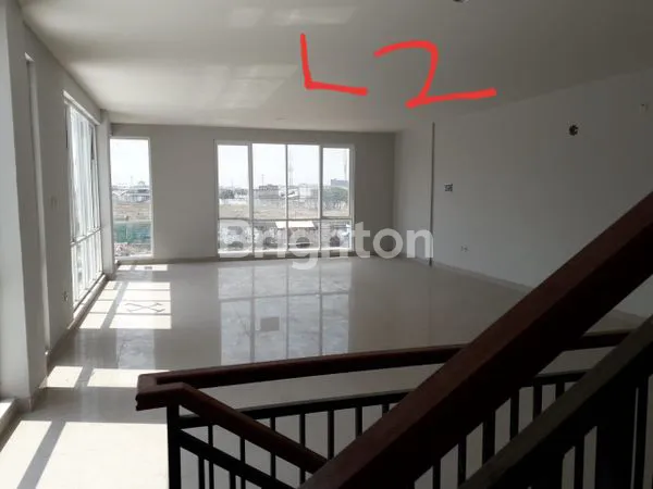 image RUKO 4 LANTAI HOEK ROYAL PALM CENGKARENG JAKARTA BARAT (2)