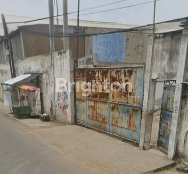 image GUDANG KEDUNG COWEK  DEKAT KYAI TAMBAK DERES , PASAR NAMBANGAN, JEMBATAN SURAMADU SURABAYA ( K 322 ) (1)