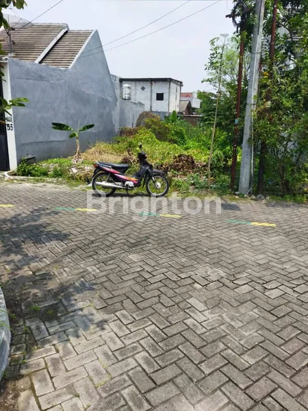 image KAVLING MEDOKAN RUNGKUT SURABAYA 2 MOBIL LONGGAR  (1)