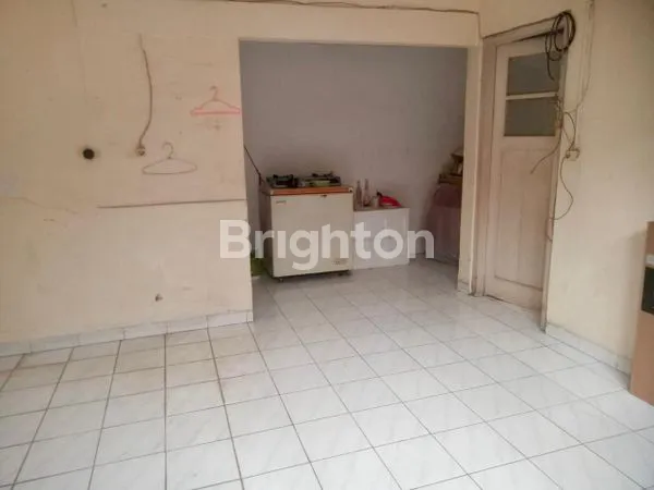 image RUMAH STRATEGIS GANDARIA, 4 KT + PAVILIUN TERPISAH (3)