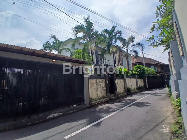 image RUMAH MEWAH 3 KT DI PANJER, DENPASAR SELATAN (4)