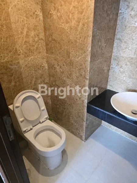 image APARTEMEN GRAND SUNGKONO LAGOON VENETIAN SIAP PAKAI TINGGAL BAWA KOPER SAJA (7)