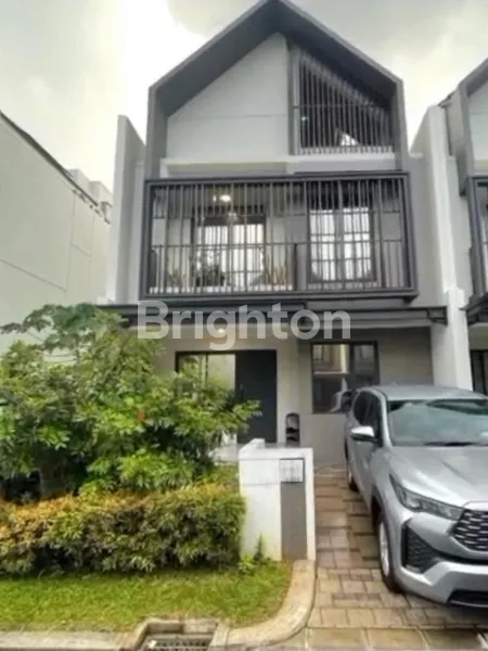 image RUMAH MODERN MINIMALIS LOKASI CLUSTER LEONORA, SUMMARECON SERPONG (1)