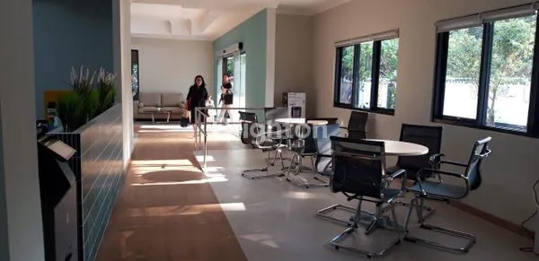 image DISEWAKAN RUMAH DI LOKASI ELITE MENTENG JAKARTA (4)