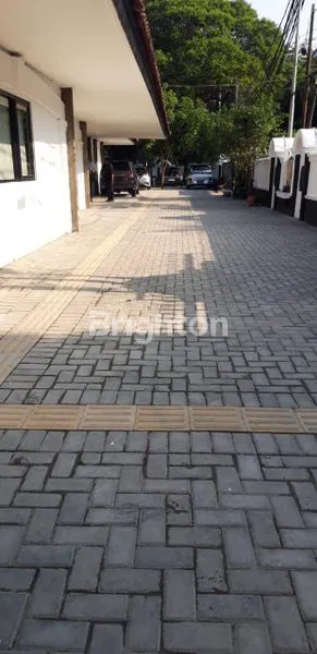 image DISEWAKAN RUMAH DI LOKASI ELITE MENTENG JAKARTA (1)