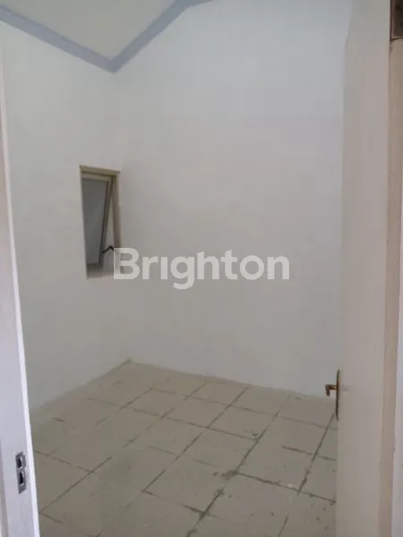 image RUMAH SIAP HUNI DI GRAHA SURYANATA, DEPAN CLUSTER (7)