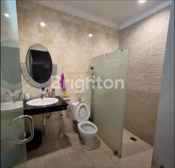 image JUAL CEPAT RUMAH 2.5LANTAI CITY RESORT MALIBU (7)