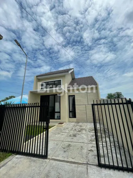 image RUMAH BARU DI SEDATI  (2)