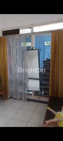 image RUMAH SIAP HUNI, 3KT, GARASI 3 MOBIL, LT 178M² (3)