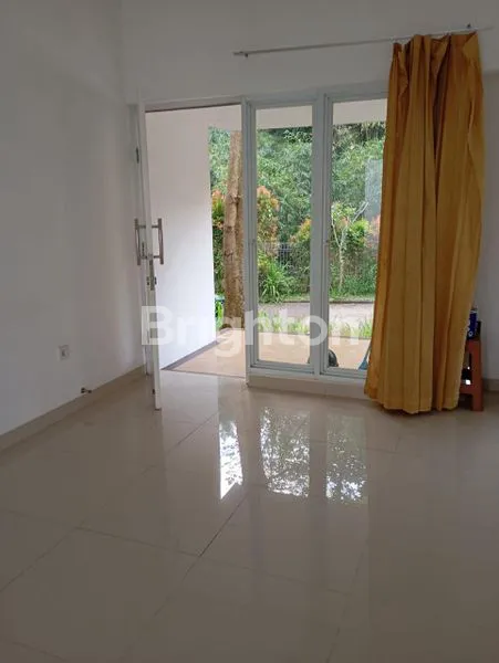 image DIJUAL RUMAH MODERN 1 LT DI ROYALVIEW, ROYAL TAJUR RESIDENCE BOGOR. (2)
