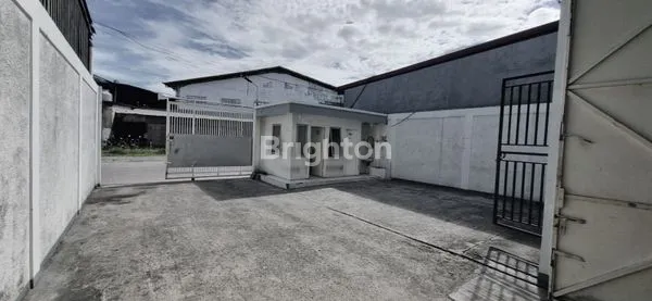 image DISEWAKAN GUDANG 3 LANTAI – LUAS 240 M² – LIFT BARANG – SIAP USAHA (1)