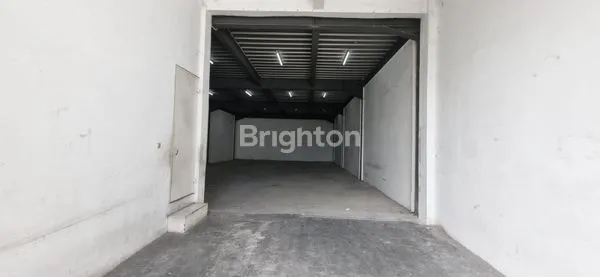 image DISEWAKAN GUDANG 3 LANTAI – LUAS 240 M² – LIFT BARANG – SIAP USAHA (3)