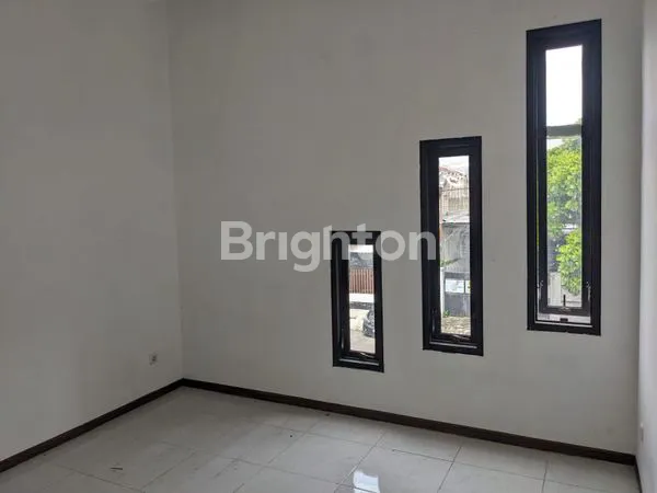 image RUMAH USAHA  DEKAT TERMINAL ARJOSARI BLIMBING MALANG (3)