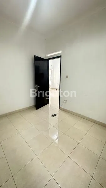 image RUMAH BARU SIAP HUNI, DEKAT MASJID & AKSES TOL (7)