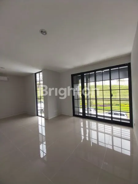 image RUMAH MEWAH DI CITRAGRAND TEMBALANG SEMARANG (2)