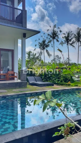 image BANGUN PAGI DENGAN CAHAYA TIMUR — RUMAH FURNISHED 5 KAMAR YANG SIAP DITINGGALI & SIAP DIBANGGAKAN (2)