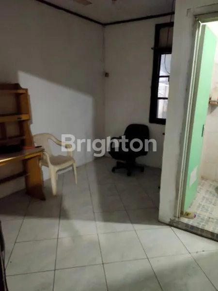 image JUAL RUMAH 2 LANTAI PERUM BEKASI REGENSI 1 (5)