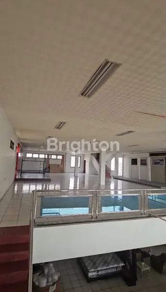 image DISEWAKAN RUKO 2 LT, MALANG KOTA, LUAS DAN BESAR (4)