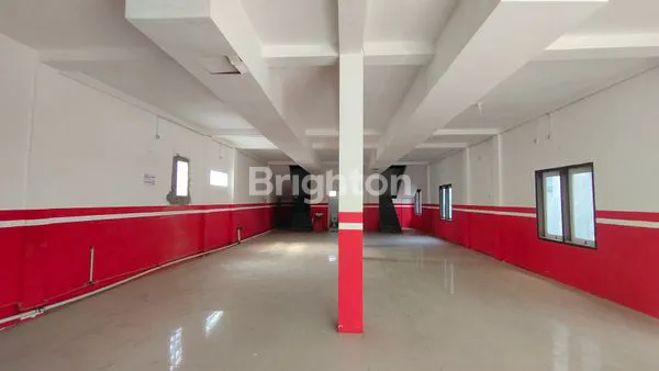 image RUKO DISEWAKAN STRATEGIS LEBAR 8 METER 1 LANTAI DI DINOYO MALANG (3)