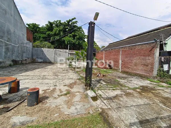 image DISEWAKAN TANAH 256M JL BUKIT DIENG (1)