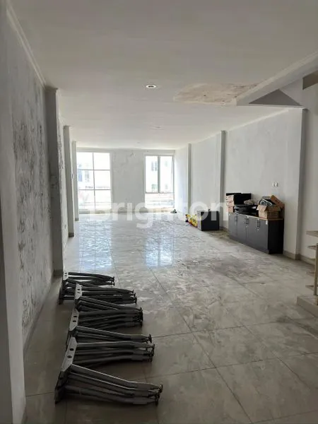 image RUKO SIAP USAHA DI JALUR RAMAI, LT 124M² (2)