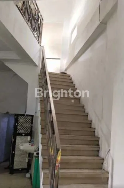 image RUKO 2,5 LANTAI DI KEPATIHAN KULON (2)