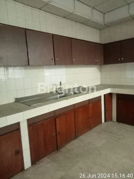 image RUMAH 2 LANTAI LUAS BISA UNTUK INVESTASI JL KAMBOJA JAKARTA BARAT (4)