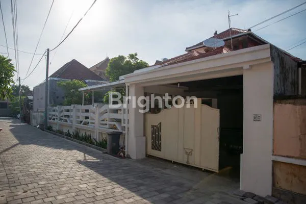 image RUMAH DUA LANTAI DI SIDAKARYA- DENPASAR SELATAN (1)
