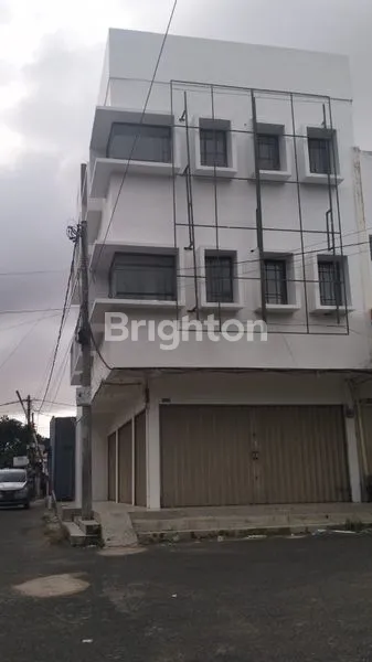 image RUKO 3 LANTAI STRATEGIS DI BOTANIA 1, DEKAT ODESSA (1)