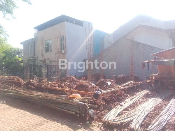 image RUMAH MURAH FULL RENOVASI DI SEKTOR 6 GADING SERPONG SIAP HUNI  (3)