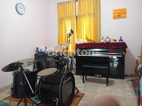 image RUMAH PREMIUM DIKAWASAN STRATEGIS DAN BISNIS DI KEMANG PRATAMA BEKASI KOTA (6)