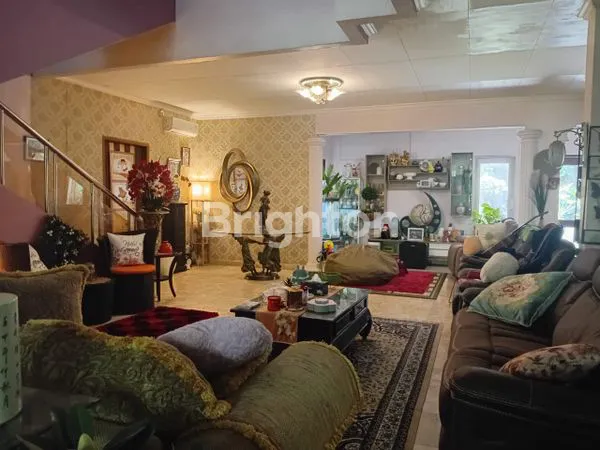 image RUMAH PREMIUM DIKAWASAN STRATEGIS DAN BISNIS DI KEMANG PRATAMA BEKASI KOTA (5)