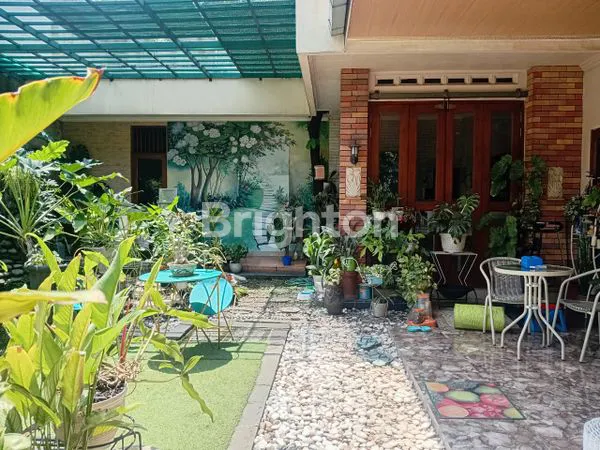 image RUMAH PREMIUM DIKAWASAN STRATEGIS DAN BISNIS DI KEMANG PRATAMA BEKASI KOTA (2)