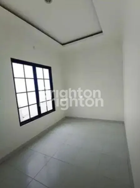 image HUNIAN CANTIK NYAMAN BARU GRESS LOKASI ELITE DAN STRATEGIS (3)