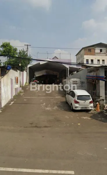 image TANAH PINGGIR JALAN DENGAN BANGUNAN 2 LANTAI COCOK UNTUK LOGISTIK RUKO BENGKEL SHOWROOM (1)
