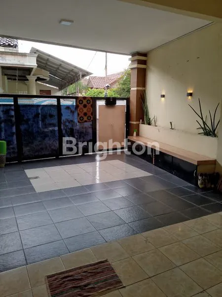 image RUMAH DI DAERAH PEKAYON PASAR REBO, JAKARTA TIMUR, LT/LB: 119 M2/ 200 M2 (2)