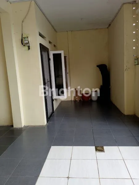 image RUMAH DI DAERAH PEKAYON PASAR REBO, JAKARTA TIMUR, LT/LB: 119 M2/ 200 M2 (3)