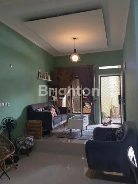 image RUMAH DI DAERAH PEKAYON PASAR REBO, JAKARTA TIMUR, LT/LB: 119 M2/ 200 M2 (4)